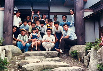 Thumbnail Image 1
