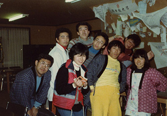 Thumbnail Image 1
