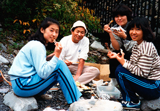 Thumbnail Image 1