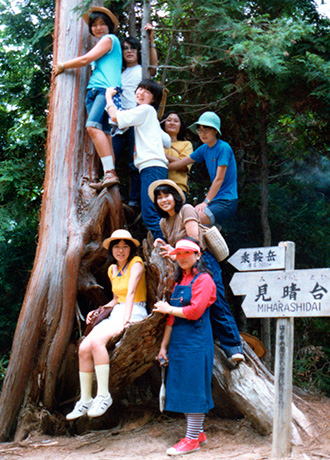Thumbnail Image 1